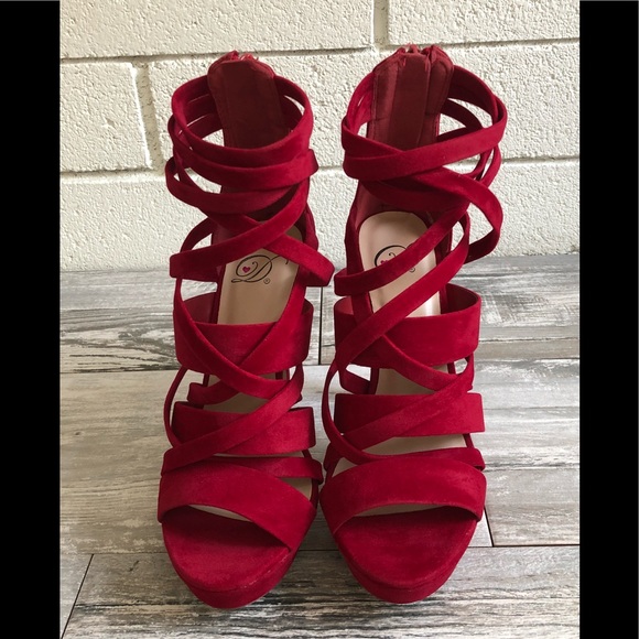 Sexy Red Strappy platform high heel - Picture 4 of 8